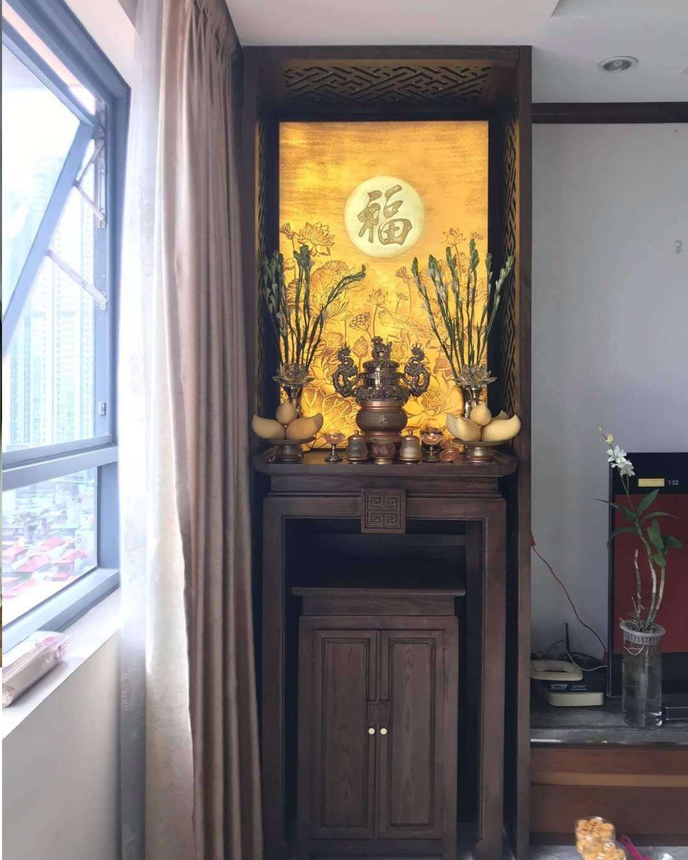 Bàn thờ đứng đẹp Đồng kỵ